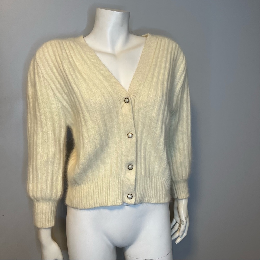 Vintage 1980's Cream 100% Angora Cardigan Size Medium